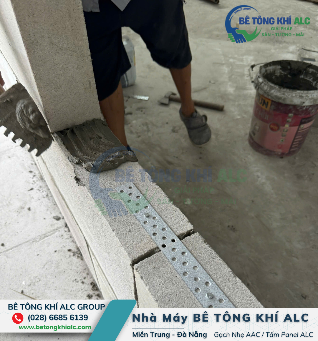 thi công xây nhà bằng bê tông nhẹ