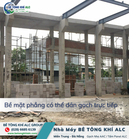 Thi công tấm bê tông nhẹ AAC cho nhà phố hiện đại